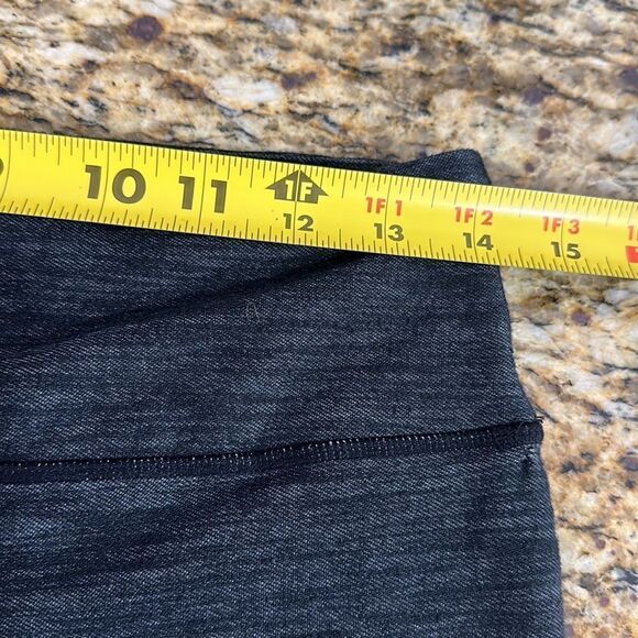 Lululemon Athletica Heather Gray Full Length Leggings Size 8 - Picture 5 of 7